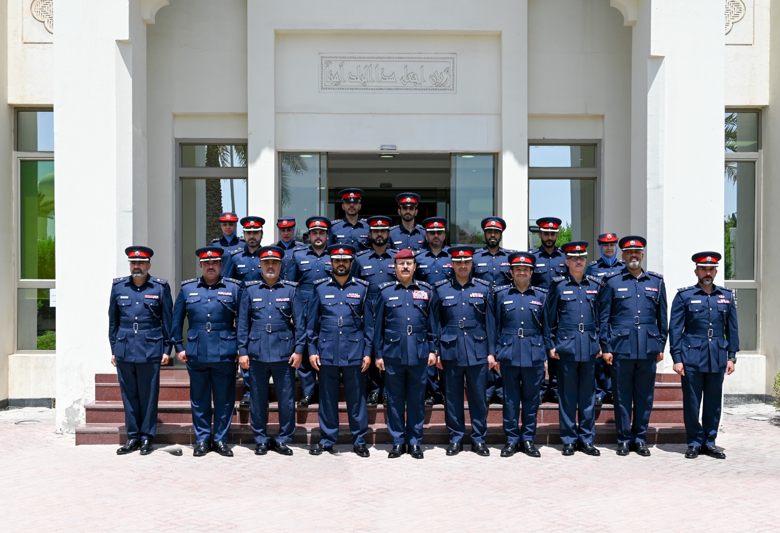 المفتش العام بوزارة الداخلية يقوم بزيارة مديرية شرطة المحافظة الجنوبية<